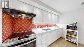 5 - 1 WATERGARDEN WAY | Toronto Ontario | Slide Image Nine