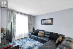 10 FAIRBAIRN COURT | Clarington Ontario | Slide Image Nine