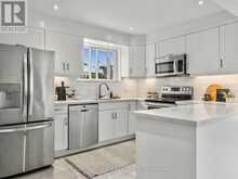16 AVIS CRESCENT | Toronto Ontario | Slide Image Fifteen