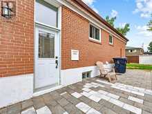 16 AVIS CRESCENT | Toronto Ontario | Slide Image Forty-four