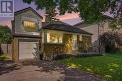 28 INVERLEIGH DRIVE | Toronto Ontario | Slide Image One