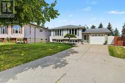 30 CATALINA DRIVE | Hamilton Ontario | Slide Image Three