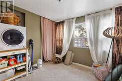 185 WALMER ROAD | Toronto Ontario | Slide Image Twenty-three