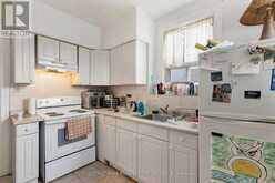 185 WALMER ROAD | Toronto Ontario | Slide Image Eight
