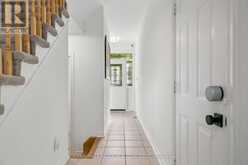 37 - 300 RAVINEVIEW WAY | Oakville Ontario | Slide Image Six