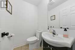 37 - 300 RAVINEVIEW WAY | Oakville Ontario | Slide Image Seven