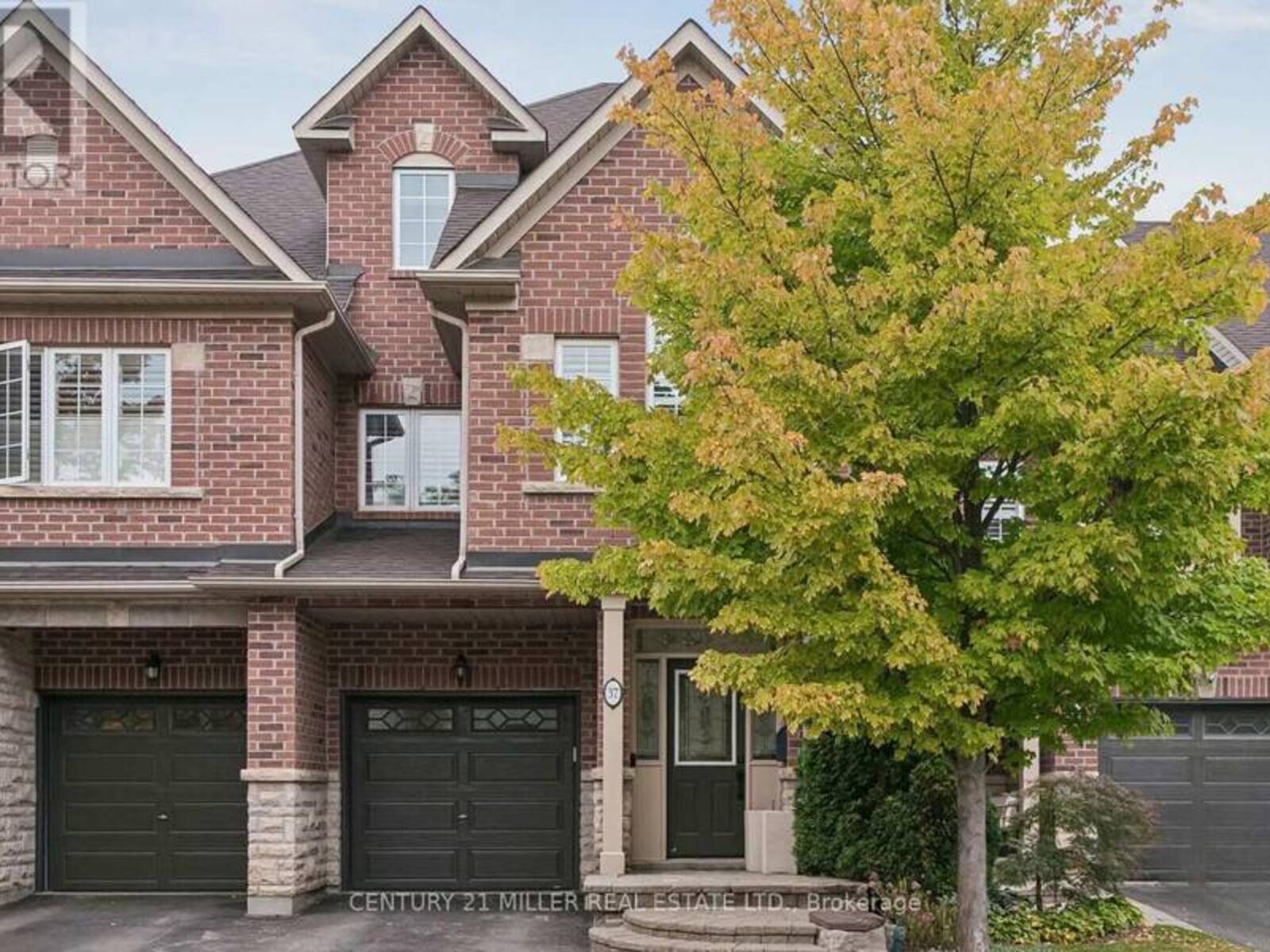 37 - 300 RAVINEVIEW WAY, Oakville, Ontario L6H 7J1