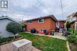 23 TARA COURT | Hamilton Ontario | Slide Image Four