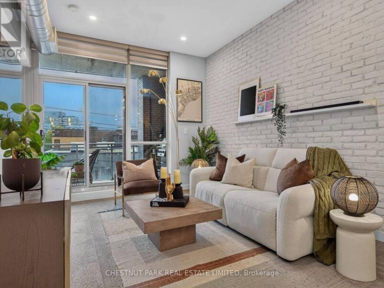 330 - 510 KING STREET E, Toronto, Ontario M5A 1M1