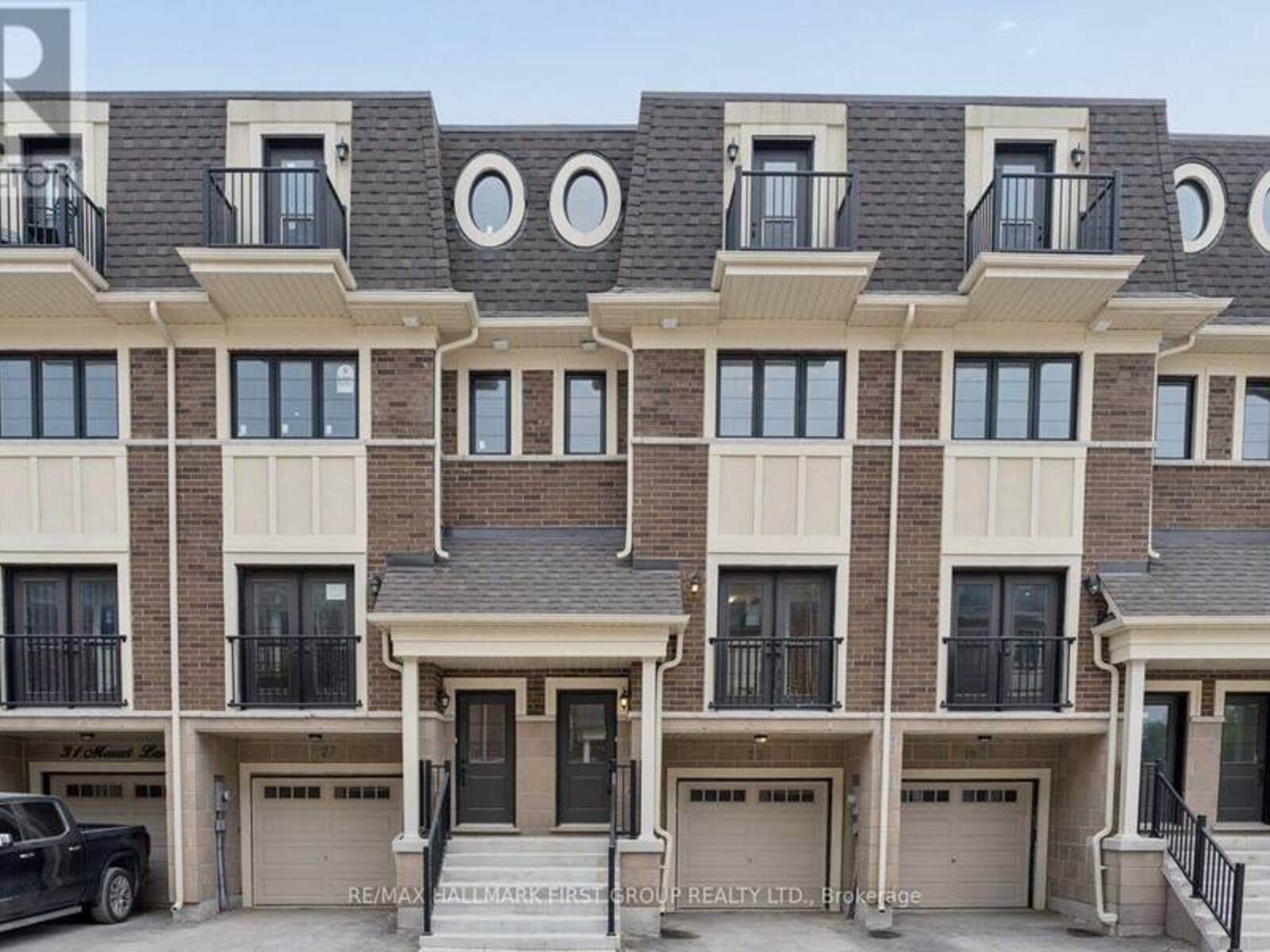 23 MARRET LANE, Clarington, Ontario L1B 0X2