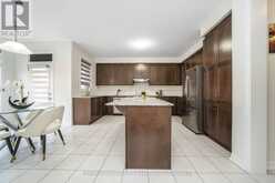 67 TEN PINES ROAD | Vaughan Ontario | Slide Image Twelve