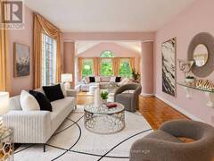 6 HUNT CLUB COURT Markham Ontario, L3T 7L4