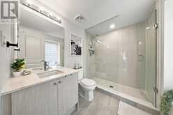 28 CANTON LANE | Whitchurch-Stouffville Ontario | Slide Image Nine