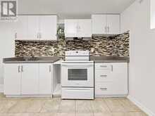 93 BAYVIEW PARKWAY | Newmarket Ontario | Slide Image Thirty-one