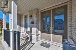 636 MCGREGOR FARM TRAIL | Newmarket Ontario | Slide Image Five