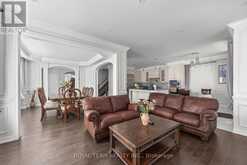 636 MCGREGOR FARM TRAIL | Newmarket Ontario | Slide Image Nine