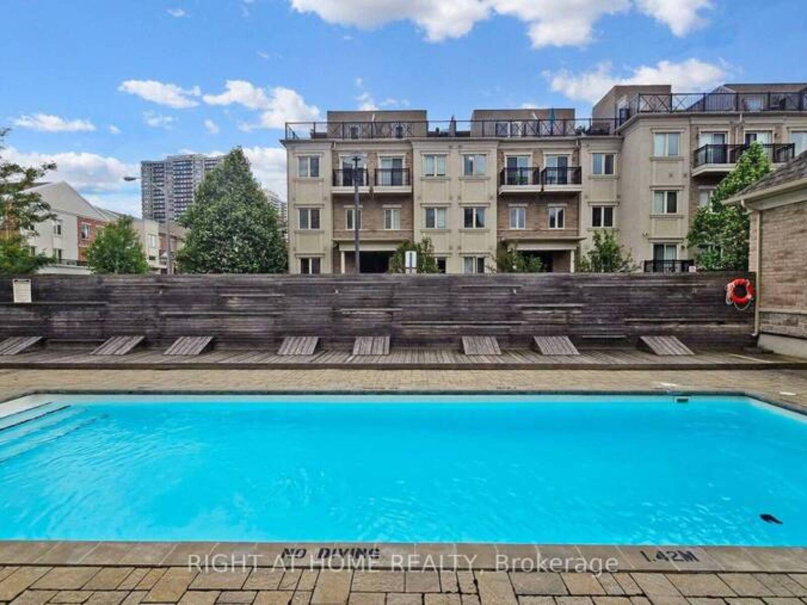 108 - 17 CONEFLOWER CRESCENT, Toronto, Ontario M2R 0A5