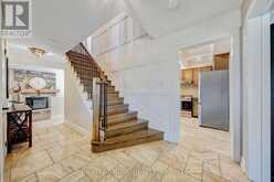 71 SOUTH BALSAM STREET | Uxbridge Ontario | Slide Image Seventeen