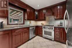 5382 HUNTINGFIELD DRIVE | Mississauga Ontario | Slide Image Twelve