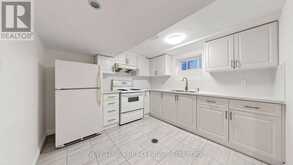 4 ASHSTEAD PLACE | Toronto Ontario | Slide Image Thirty-nine