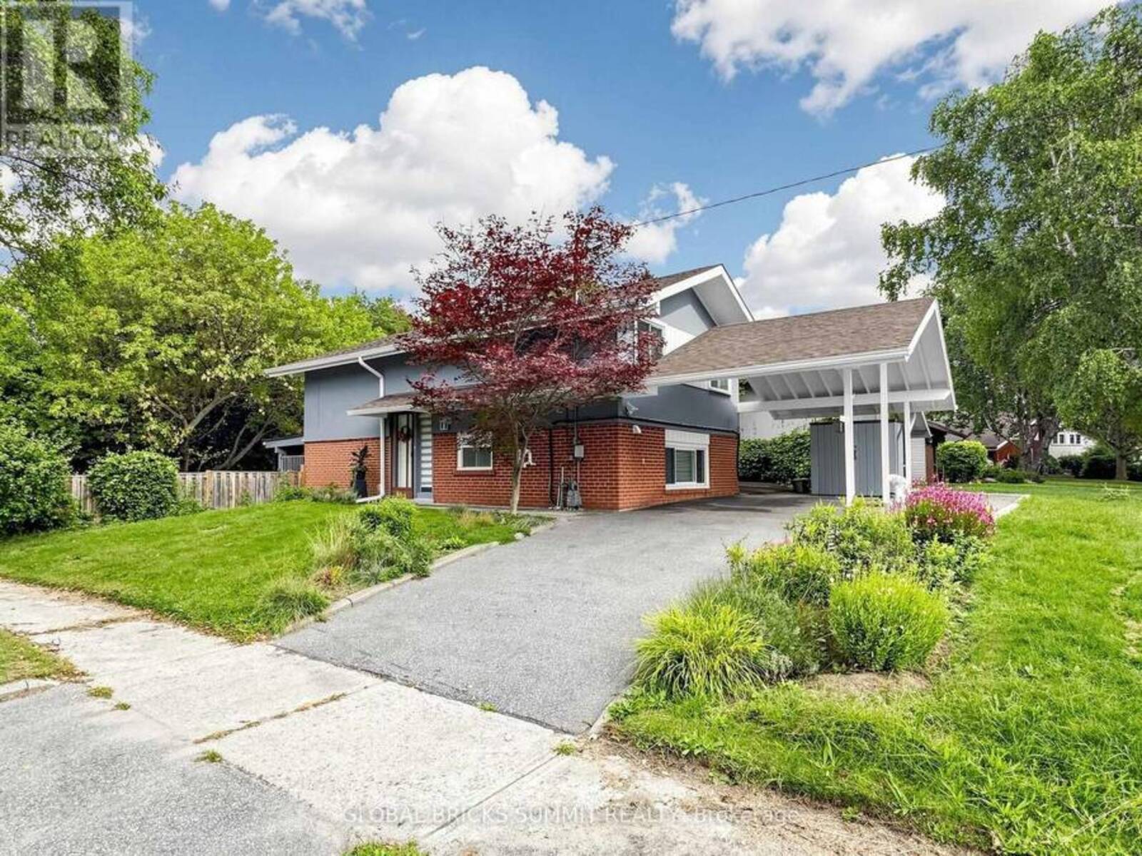17 AMBOY ROAD, Toronto, Ontario M1G 3J3