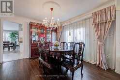 48 PURCELL SQUARE | Toronto Ontario | Slide Image Nine