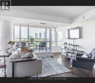 11 SUPERIOR AVE AVENUE | Toronto Ontario | Slide Image Three