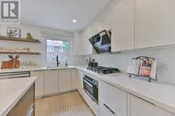 49 CYGNUS DRIVE | Richmond Hill Ontario | Slide Image Sixteen
