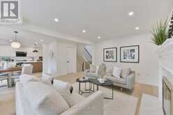 49 CYGNUS DRIVE | Richmond Hill Ontario | Slide Image Twenty-two