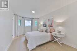 49 CYGNUS DRIVE | Richmond Hill Ontario | Slide Image Thirty-nine