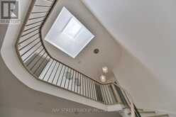 49 CYGNUS DRIVE | Richmond Hill Ontario | Slide Image Six