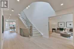 49 CYGNUS DRIVE | Richmond Hill Ontario | Slide Image Seven