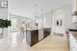 18 TRALEE COURT | Markham Ontario | Slide Image Sixteen
