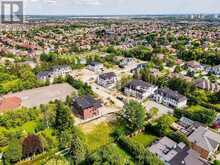19 SUNMAN COURT | Markham Ontario | Slide Image Four