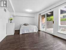 55 ENGLISH IVYWAY | Toronto Ontario | Slide Image Thirty-two