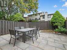 55 ENGLISH IVYWAY | Toronto Ontario | Slide Image Thirty-nine
