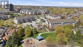 102 - 91 ASPEN SPRINGS DRIVE | Clarington Ontario | Slide Image Three