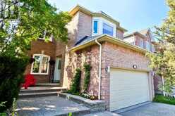 6 KNOTTY PINE DRIVE | Whitby Ontario | Slide Image One