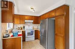 7 ISABELLA GARDEN LANE | Whitchurch-Stouffville Ontario | Slide Image Ten