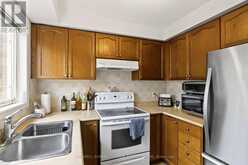 7 ISABELLA GARDEN LANE | Whitchurch-Stouffville Ontario | Slide Image Twelve