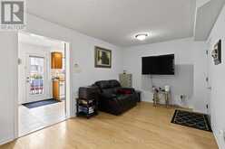7 ISABELLA GARDEN LANE | Whitchurch-Stouffville Ontario | Slide Image Five