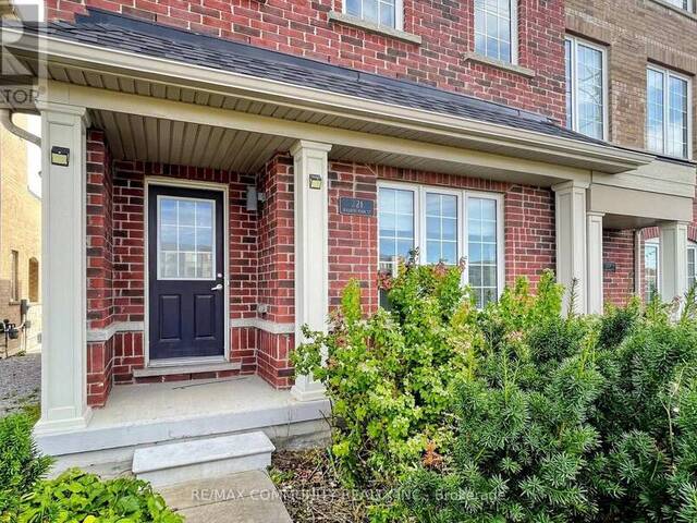 221 HARDING PARK STREET Newmarket Ontario, L3Y 0E3 - 4 Bedrooms Home For Sale