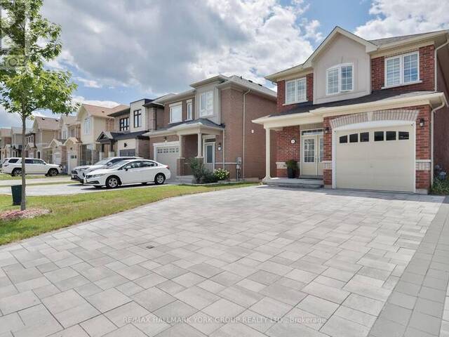 434 RITAS AVENUE Newmarket Ontario, L3X 2N1 - 4 Bedrooms Home For Sale