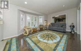 11 HANS DRIVE | Markham Ontario | Slide Image Fifteen
