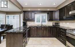 11 HANS DRIVE | Markham Ontario | Slide Image Eighteen