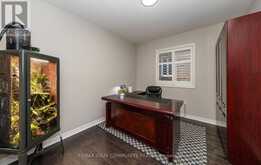 11 HANS DRIVE | Markham Ontario | Slide Image Twenty-two