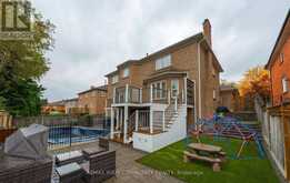 11 HANS DRIVE | Markham Ontario | Slide Image Forty-four