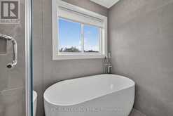 26 COUNTRY LANE | Barrie Ontario | Slide Image Thirty
