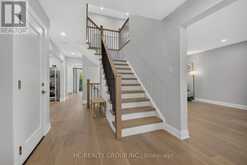 26 COUNTRY LANE | Barrie Ontario | Slide Image Four