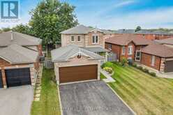 36 RED OAK DRIVE | Barrie Ontario | Slide Image Two